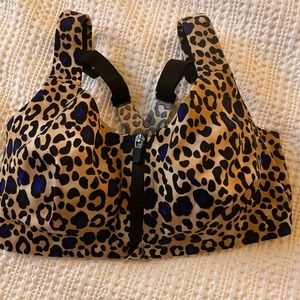 Victoria Secret full support sports bra 34DD